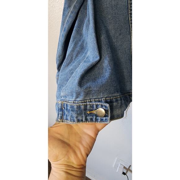 SHEIN Distressed Blue Denim Trucker Jacket Plus Size 4XL - Picture 9 of 9